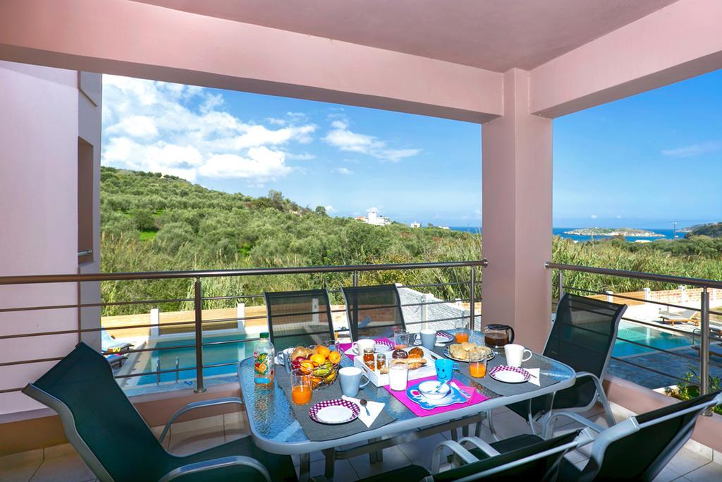 Cyan Icons Villas Kalyves Chania Oda fotoğraf
